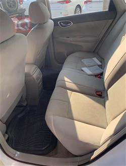 نيسان سنترا